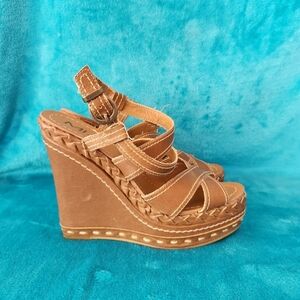 Mia Beachy Wedges